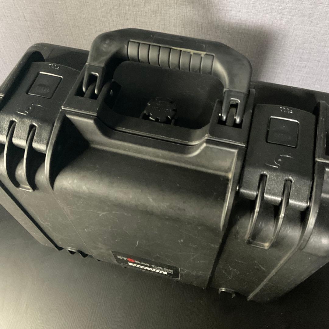 Canon デジタル一眼レフカメラ 本体 ハードケース付き 動作未確認