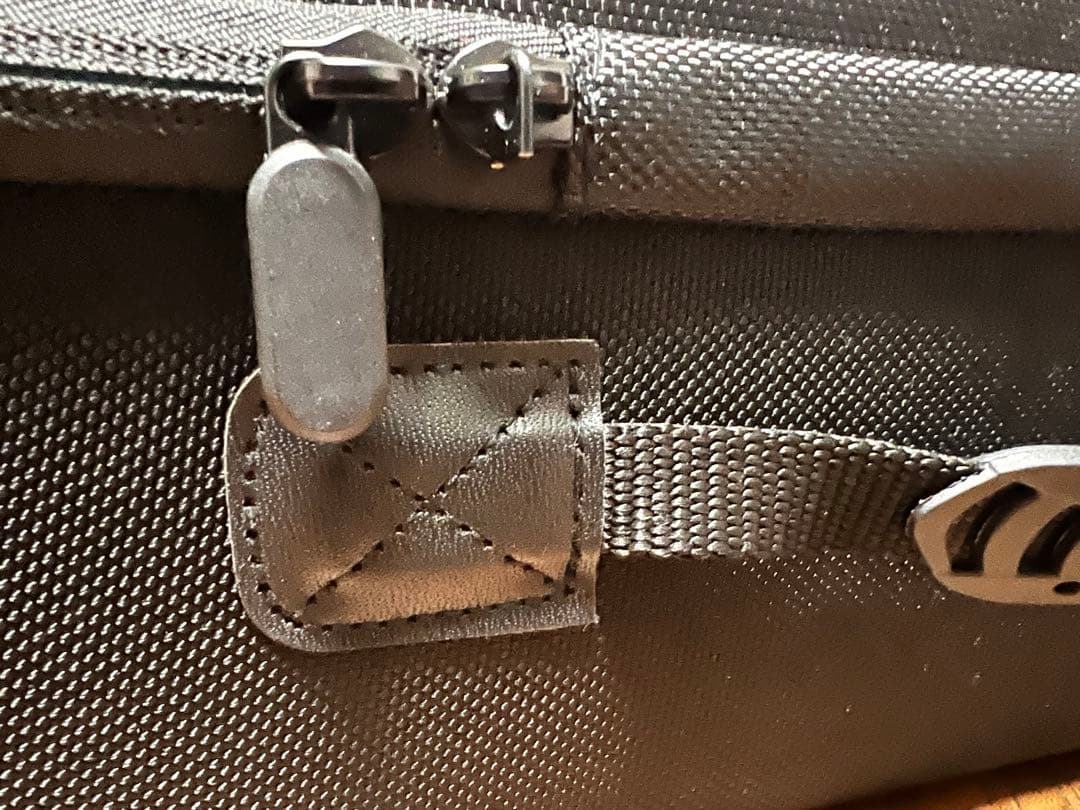 ながら洗車　イージーポリッシュブラック　ポリッシャー