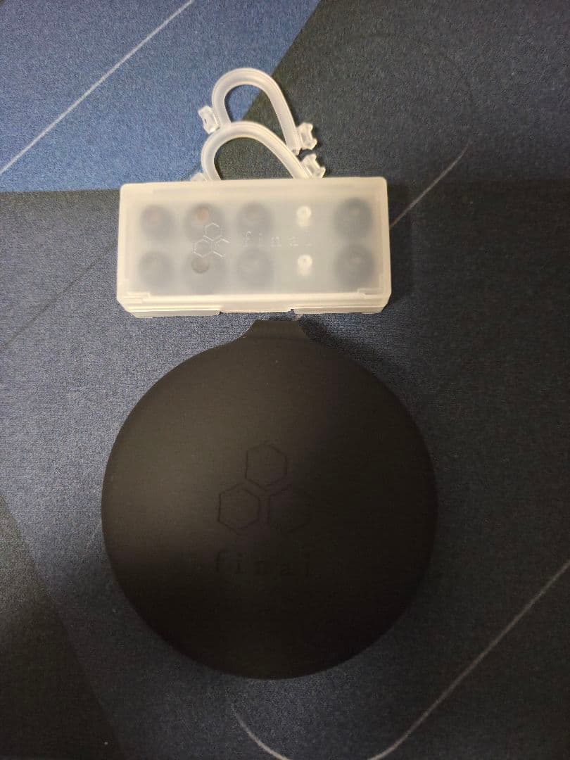 【ほぼ未使用】final A5000