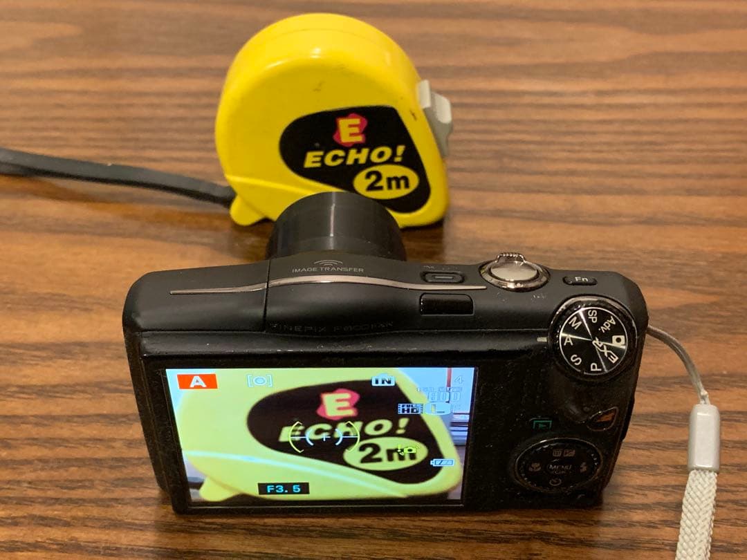 FUJIFILM FinePix F800EXR コンデジ　ジャンク品