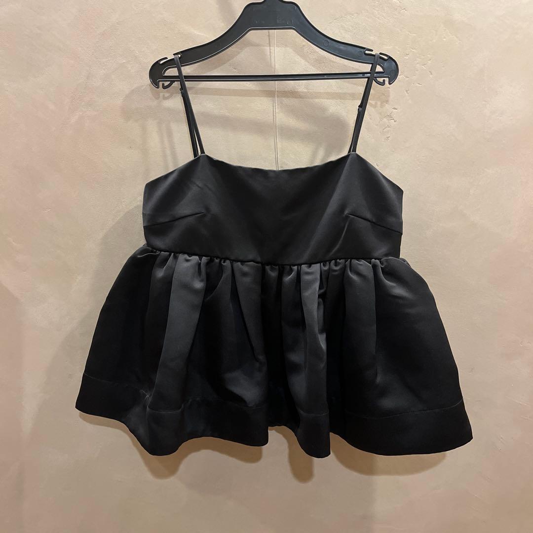 ほぼ新品！ブラックフレアキャミソール 38