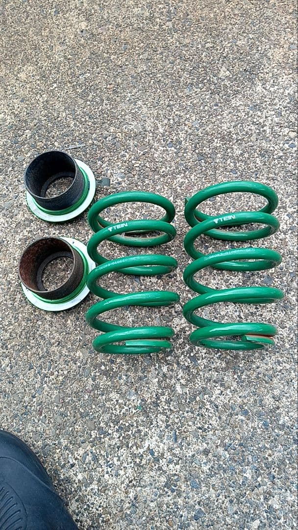 TEIN FLEXZ ハリヤー　ZSU60W ZSU65W