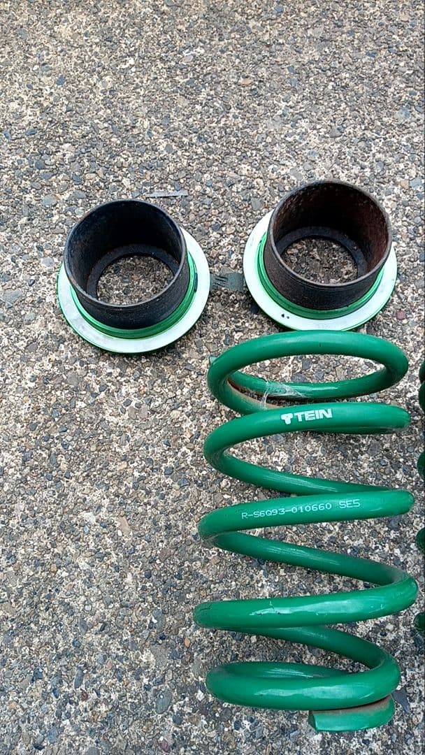 TEIN FLEXZ ハリヤー　ZSU60W ZSU65W