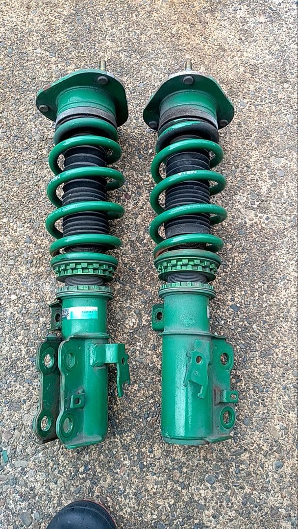 TEIN FLEXZ ハリヤー　ZSU60W ZSU65W