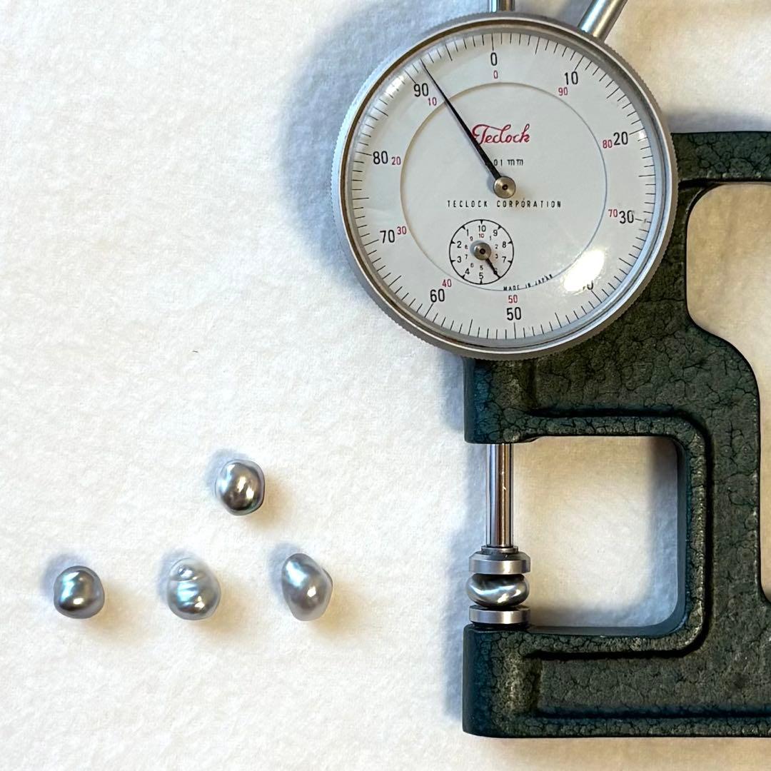 パール　南洋真珠　黒蝶ケシ　変形　８mm〜9mm ５pcs