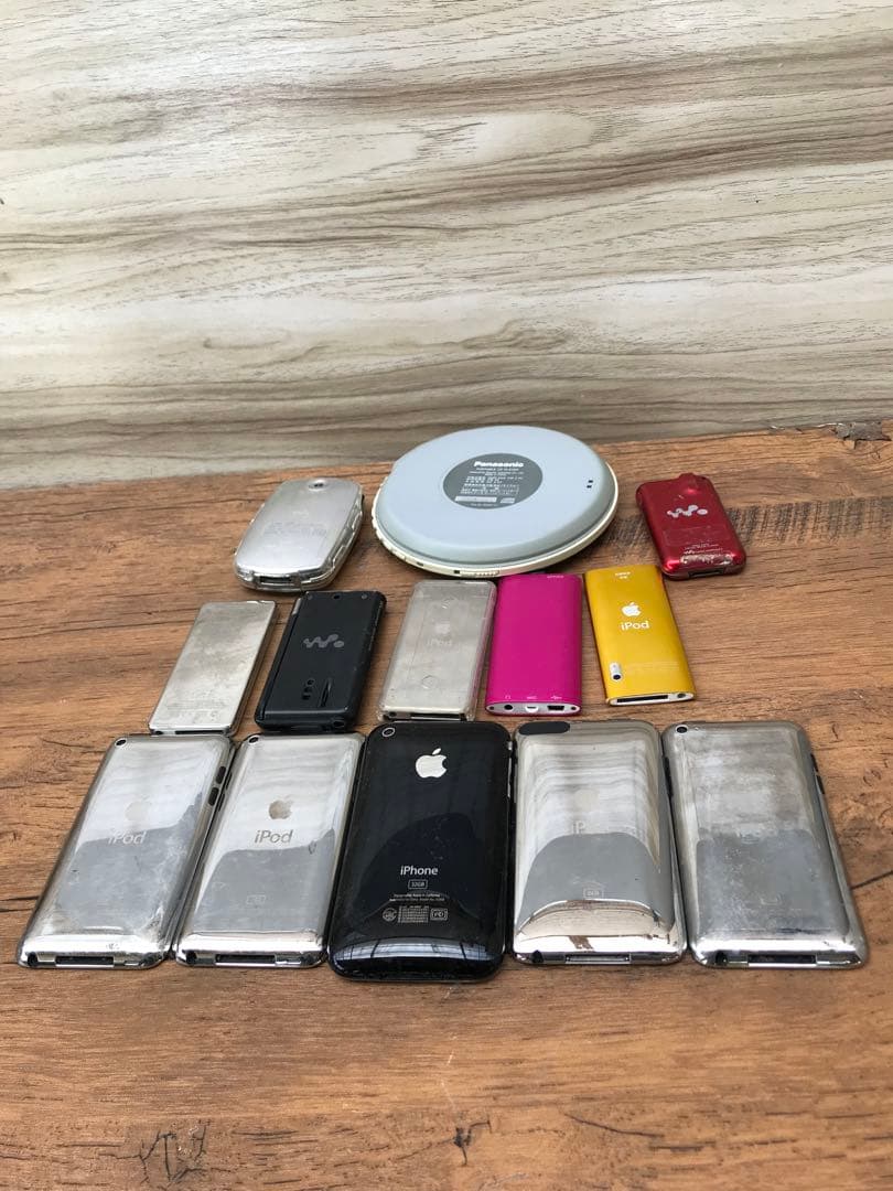 iPod nano などまとめて13個ジャンク品(F100)