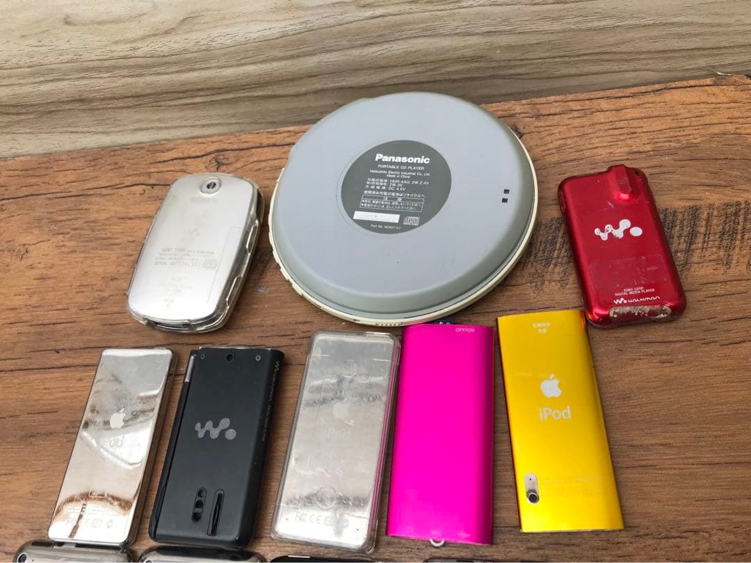 iPod nano などまとめて13個ジャンク品(F100)