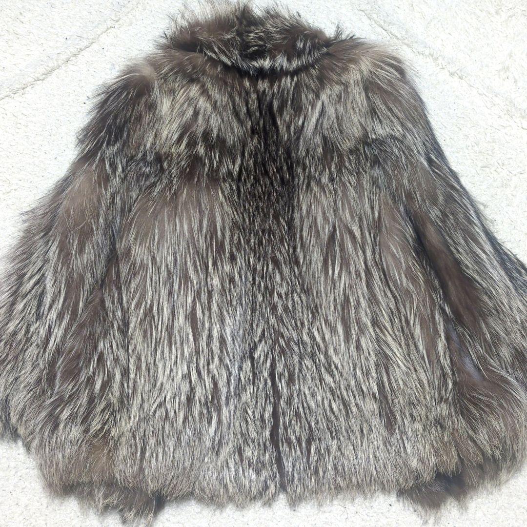 値下げ中2-25【高級毛皮】シルバーフォックスファーコート　サイズ11