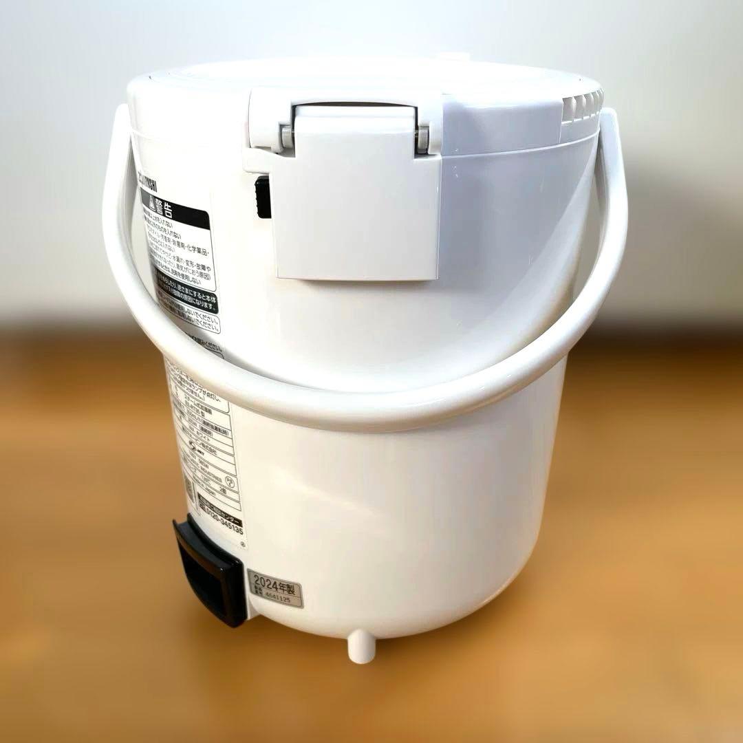 【美品】ZOJIRSHI スチーム式加湿器　EE-RT35型