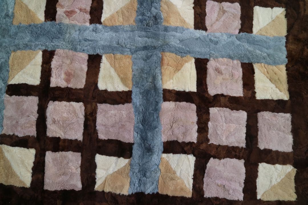 ムートンラグ　180x180cm