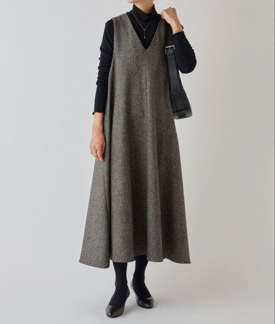 【24SS美品】BEARDSLEY✴︎カラーネップジャンパースカート　サイズ1 黒