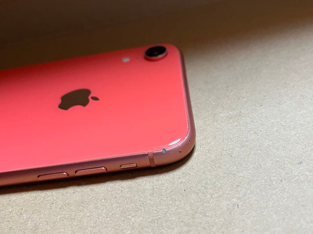 iPhone XR Coral 128 GB SIMフリー