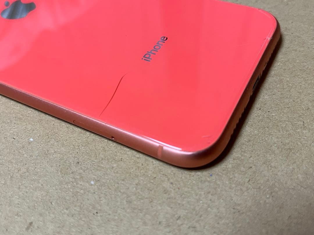iPhone XR Coral 128 GB SIMフリー