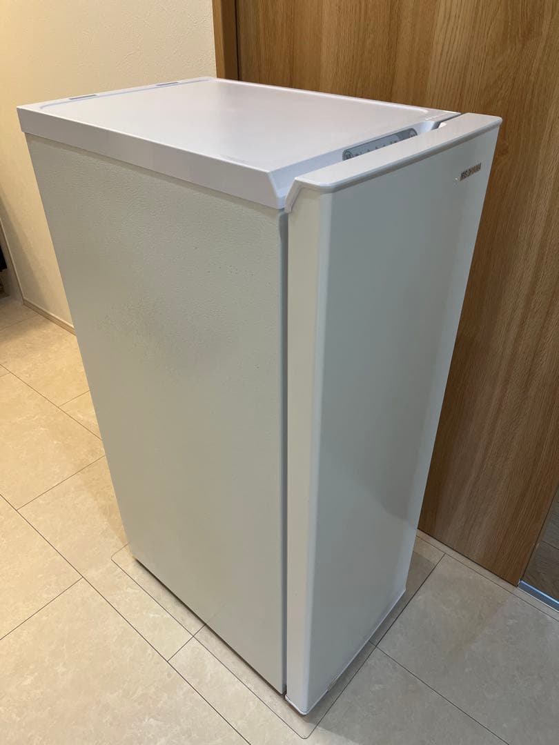 アイリスオーヤマ 冷凍庫 80L IUSN-8A-W