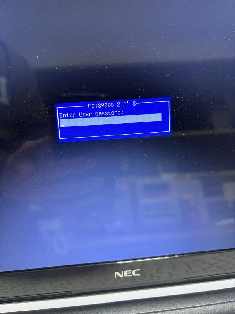 NEC ノートパソコン　Windows11 SSD 15.7インチ