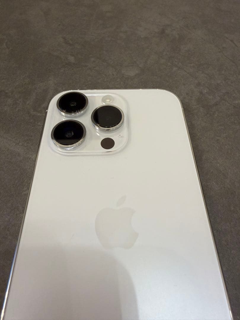 【タオガンさん専用】Apple iPhone 14 Pro ホワイト 本体