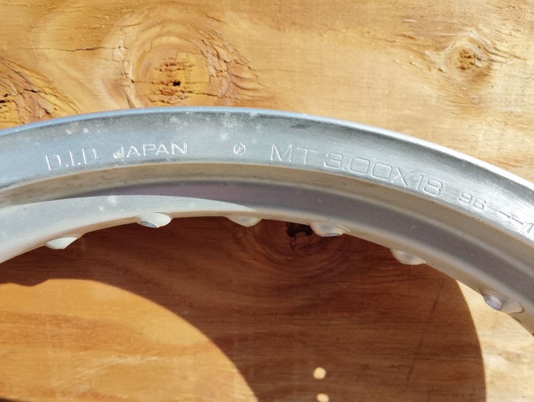 YAMAHA！ＳＲ400/500 新品ホイール