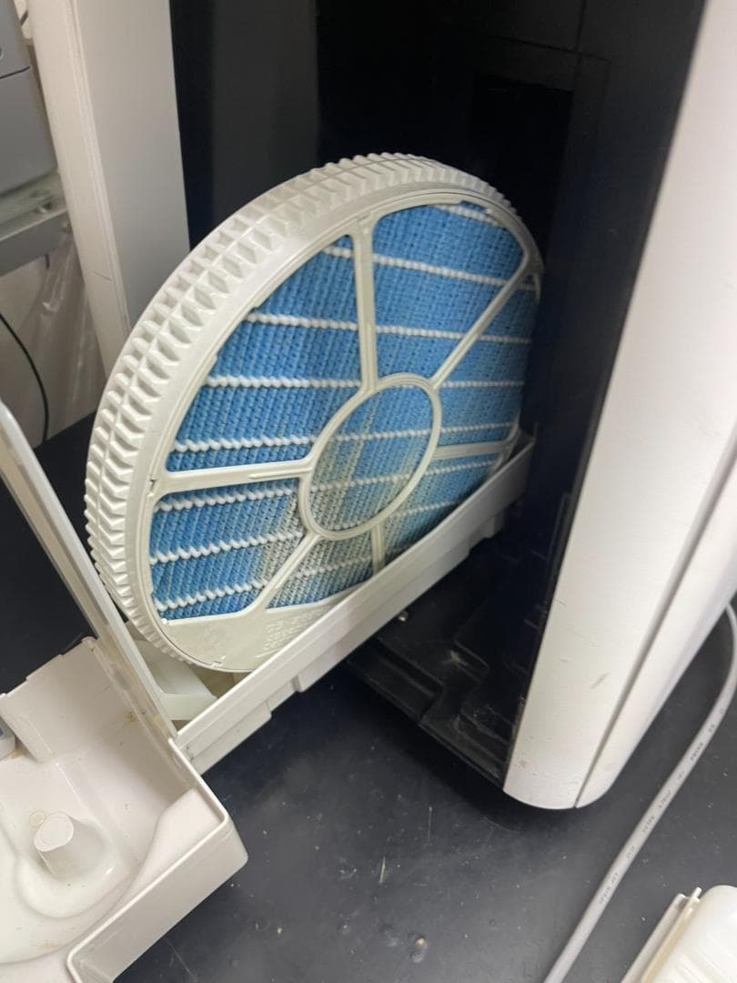 SHARP シャープ KI-JP100-W 加湿空気清浄機 2019年製