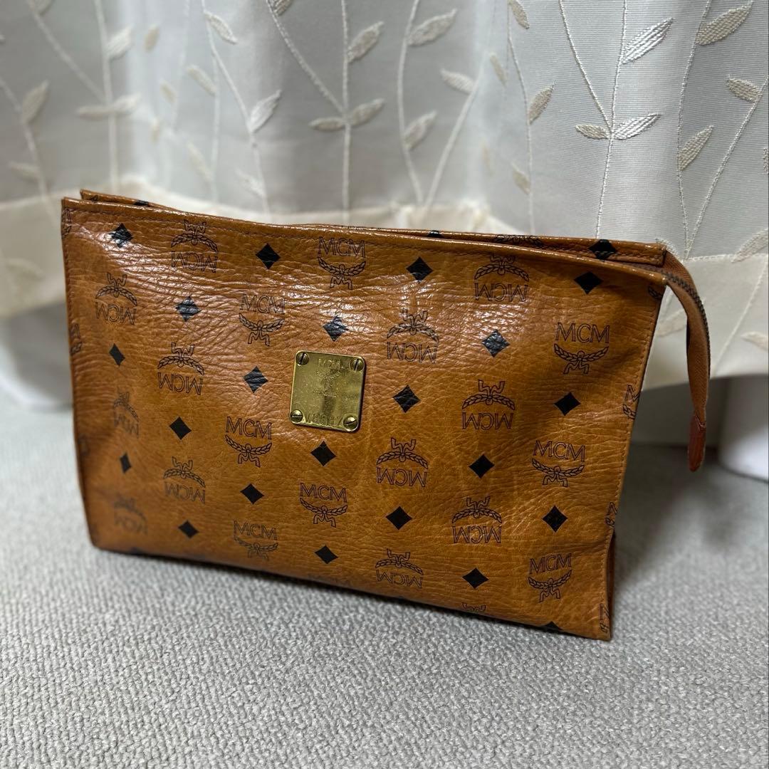 MCM クラッチバッグ