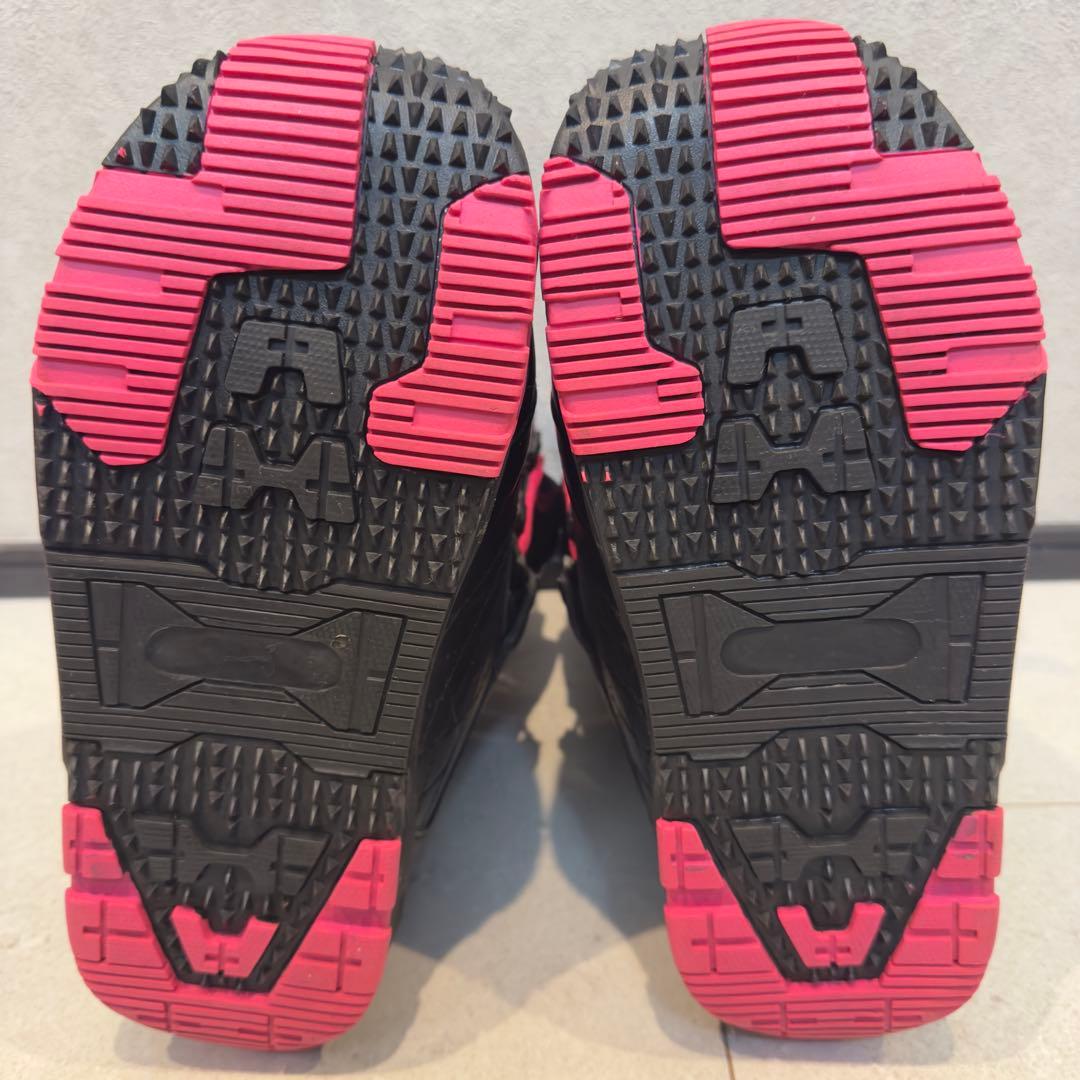 お*)様 美品✨SiONYX スノーボードブーツ 25.0cm（US7） レディ