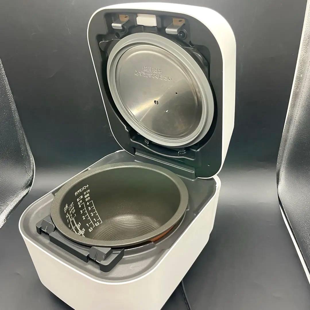 ◯東芝 真空圧力IH炊飯ジャー 5.5合炊き 2025年製 ホワイト