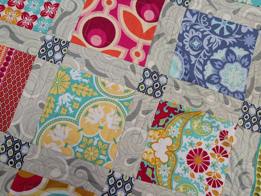 完全オリジナル！ ミシンキルトタペストリー Cotten&Steelスクエア