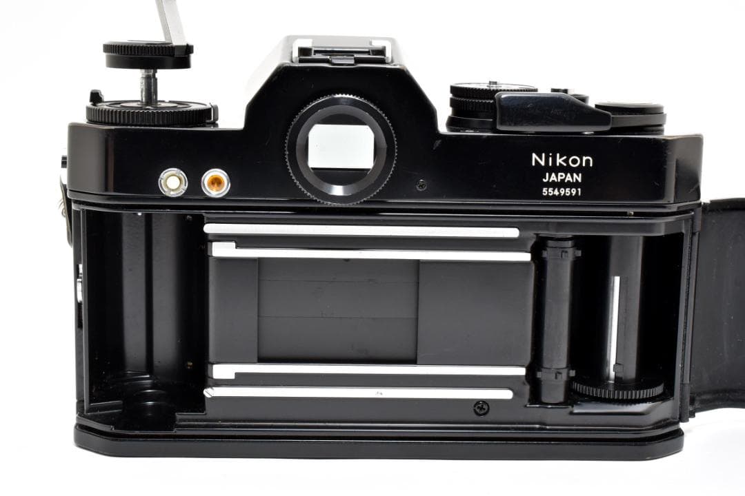 美品 NIKON Nikomat EL ブラック モルト新品交換済 H302