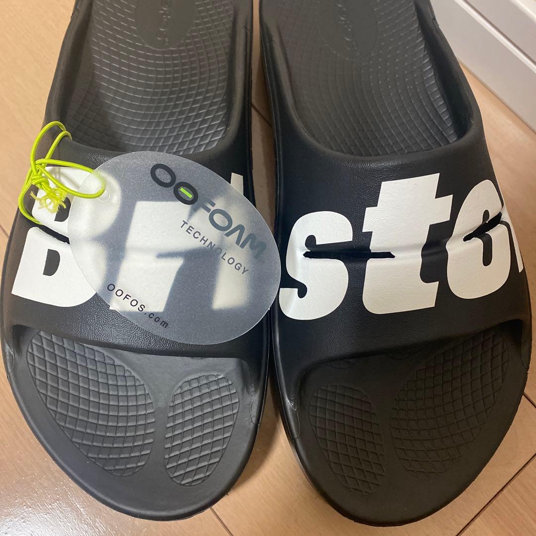 専用クロム様　Bristol サンダル ブラック Oofos ウーフォス