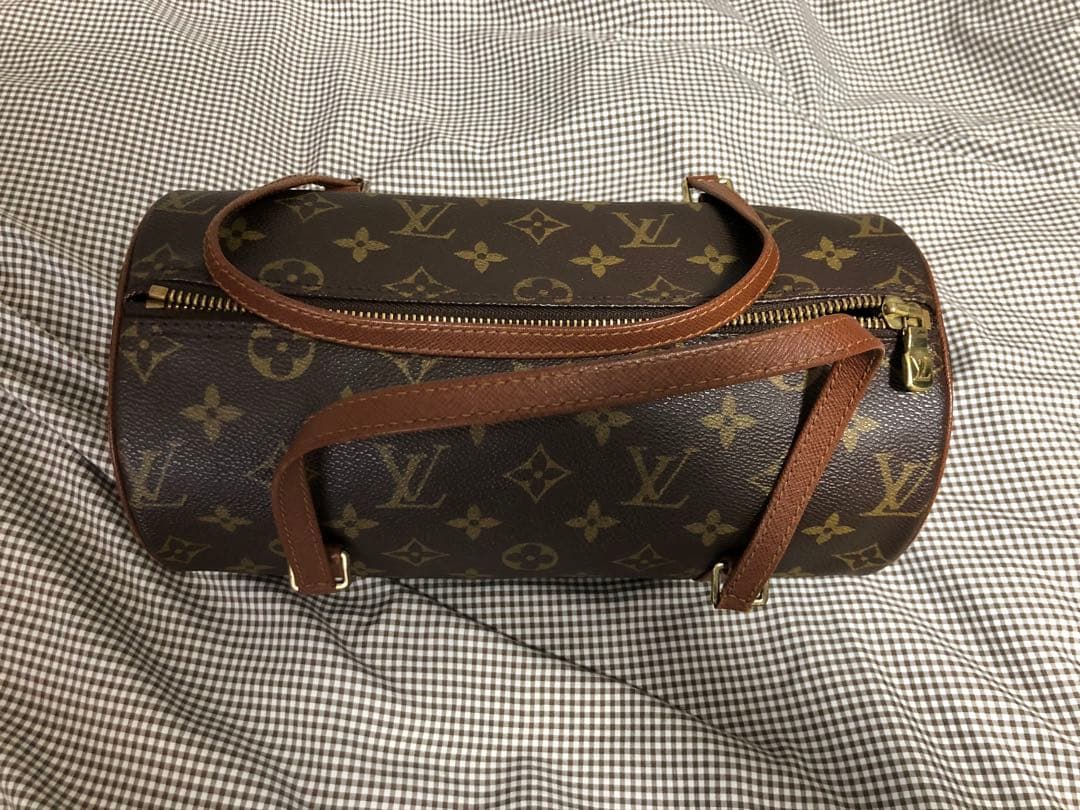 Louis Vuitton モノグラム　パピヨン