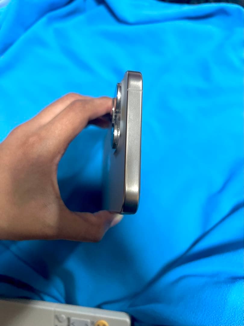 R*d様 Apple iPhone 15 pro max 本体