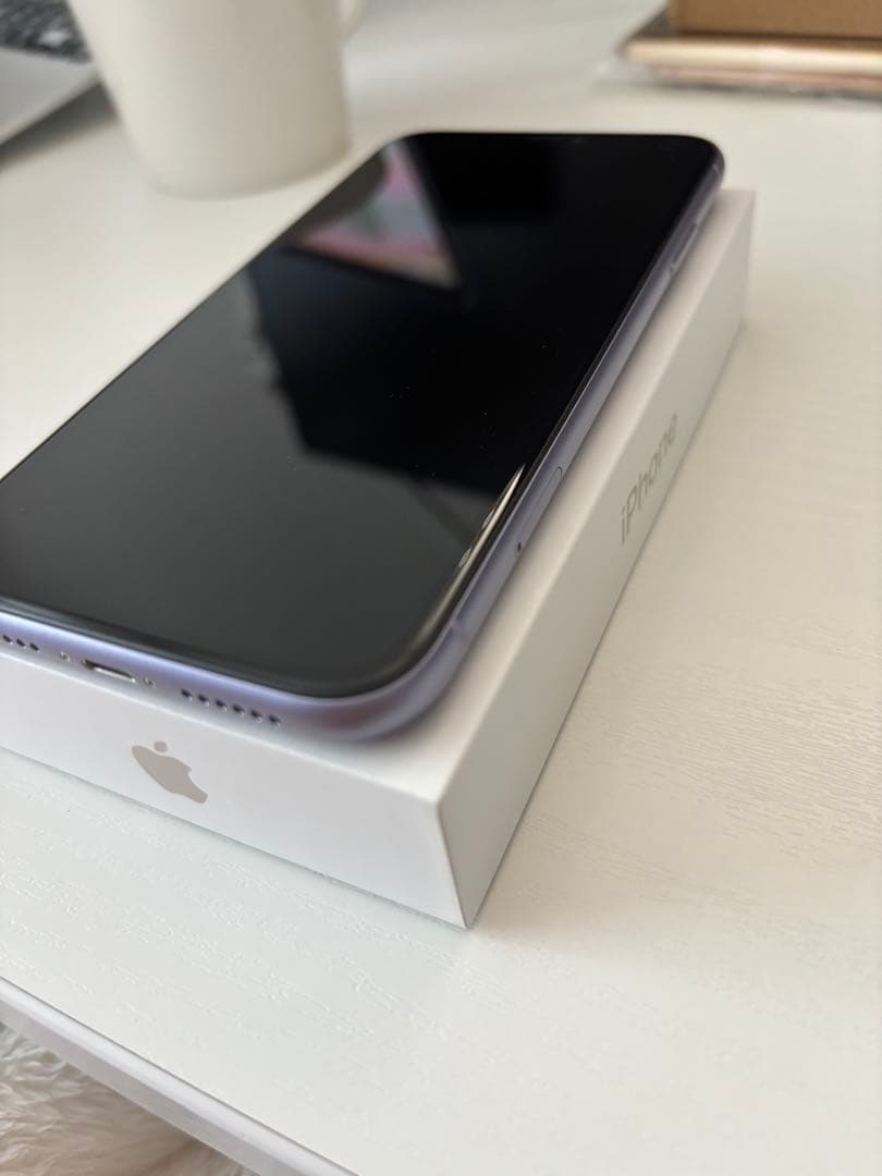 【美品・本体のみ】Apple iPhone 11 64GB　パープル
