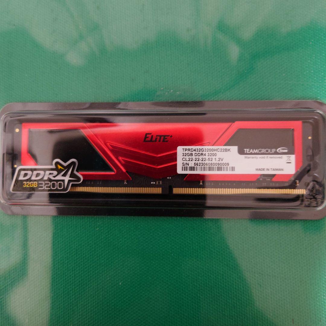 TEAMGROUP 32GB DDR4 3200MHz メモリ 1枚