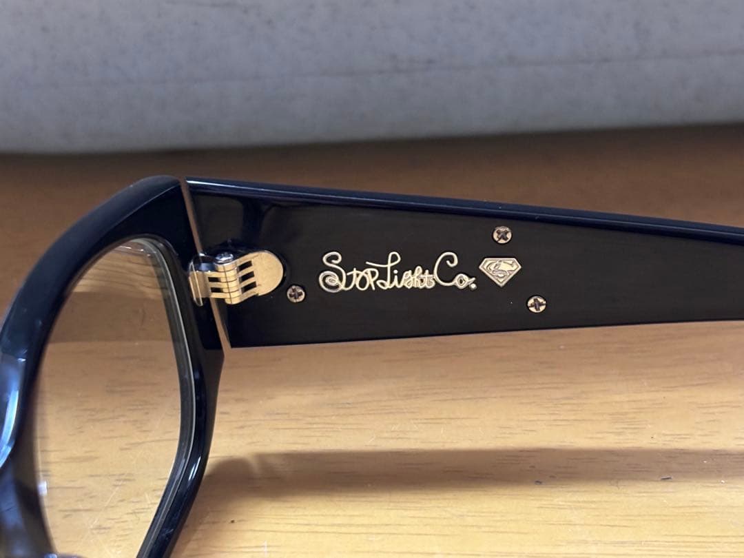 STOP LIGHT × GROOVER × 8up ストップライト