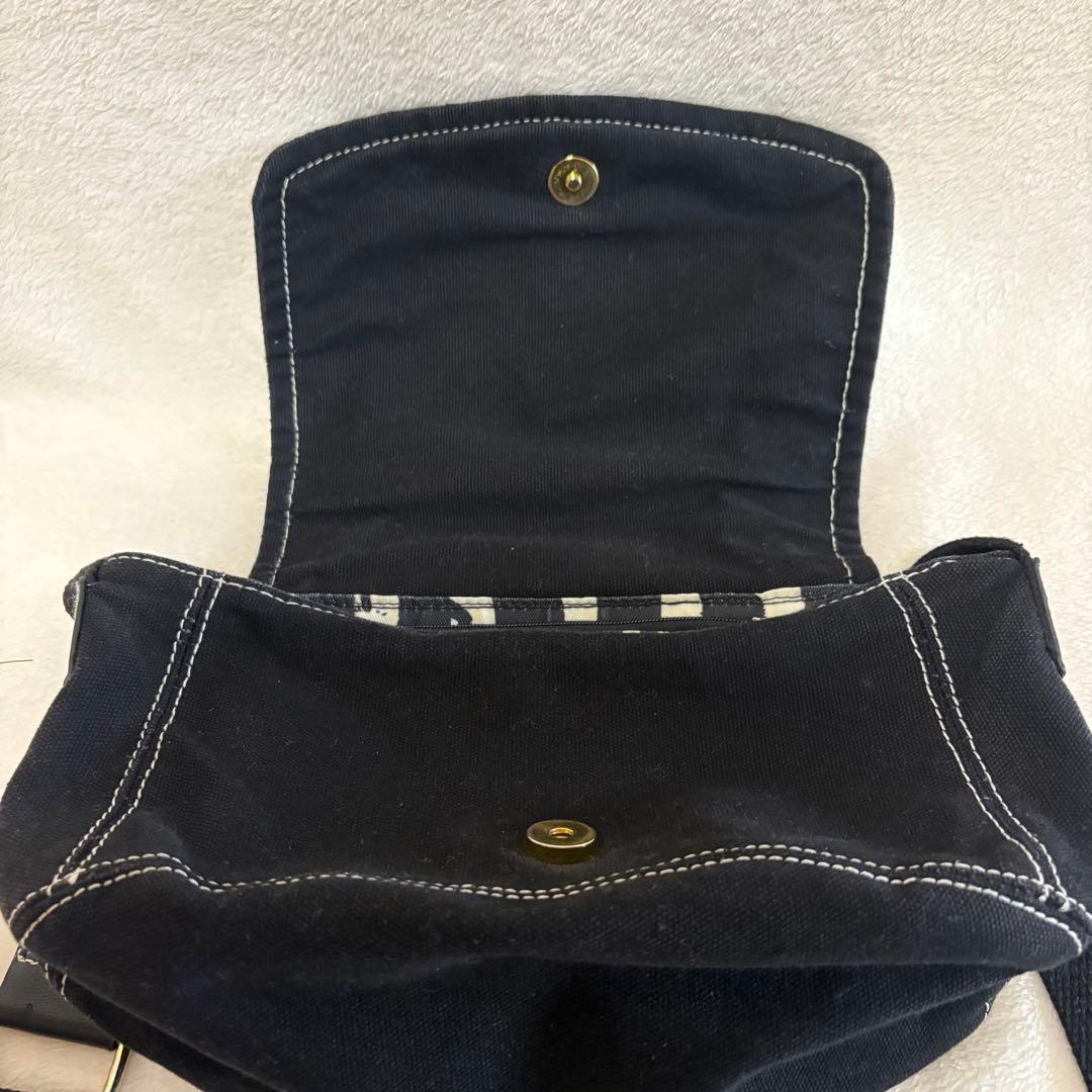 Vivienne Westwood デカオーブブラックキャンバスショルダーバッグ