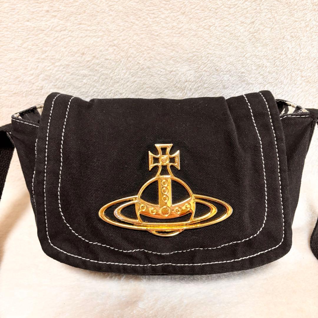 Vivienne Westwood デカオーブブラックキャンバスショルダーバッグ