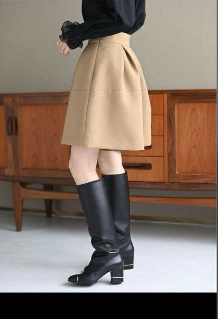 タックショートパンツ　トレフルプラスワン