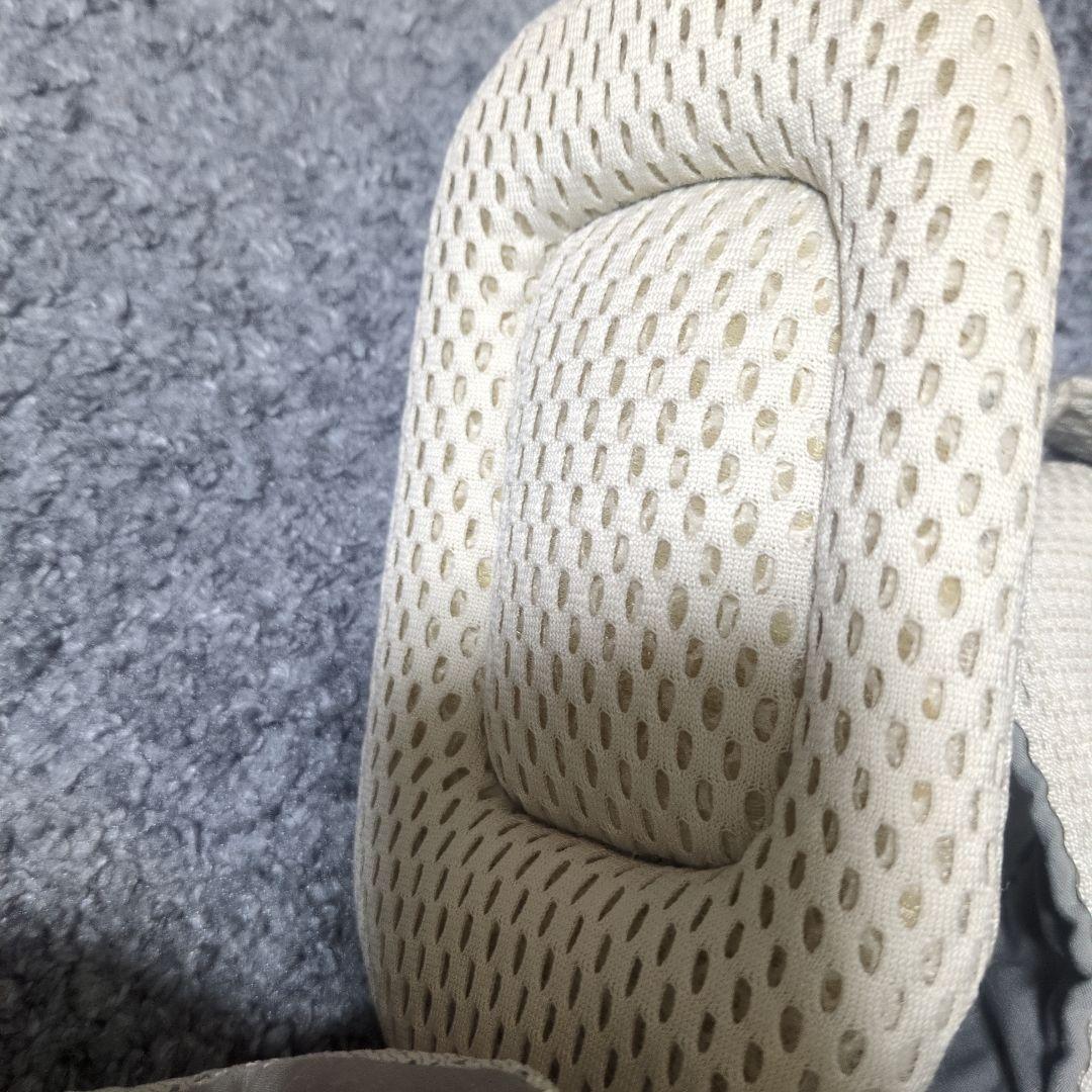 BABYBJÖRN 抱っこ紐　ハーモニー　クリーム色