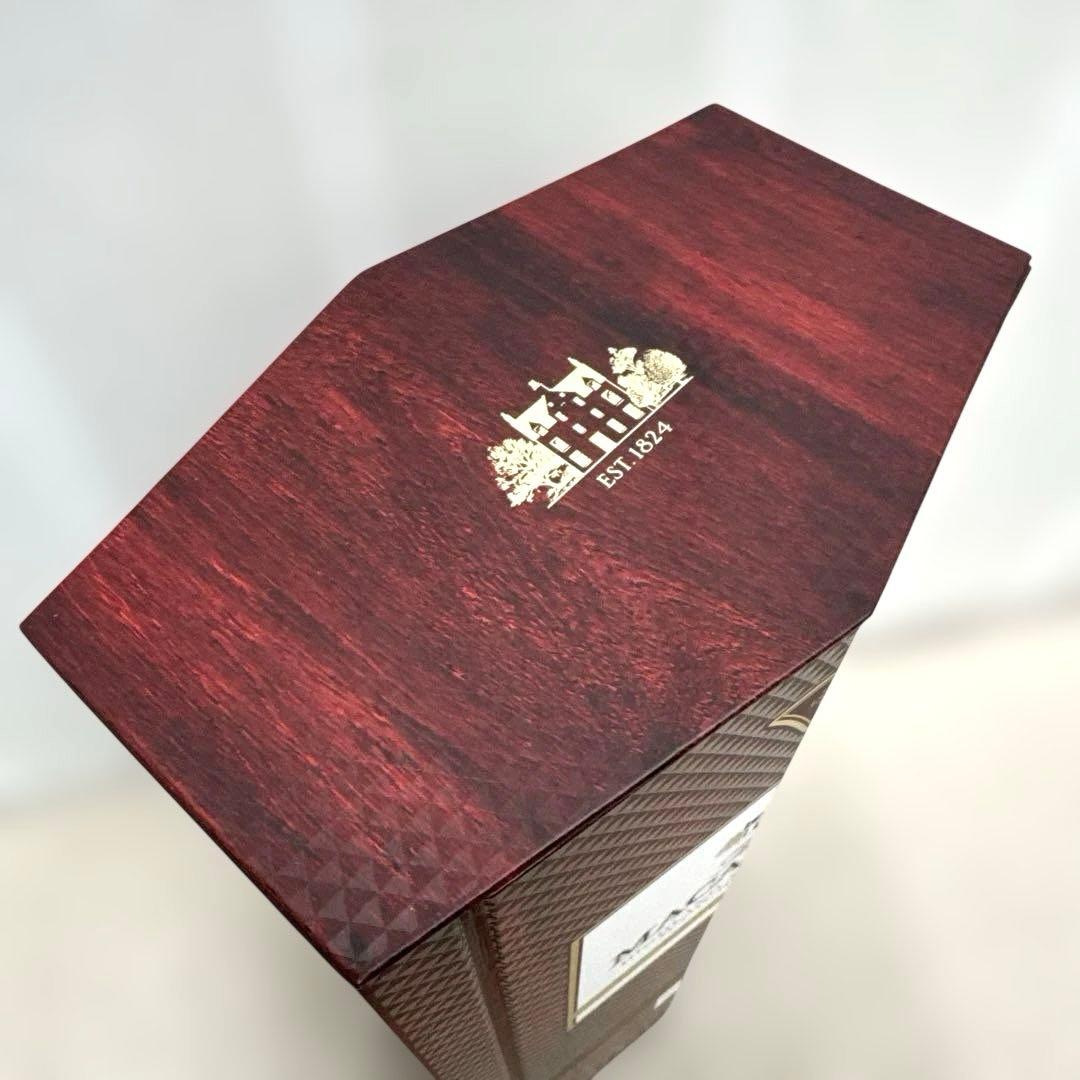 未開栓　ザ・マッカラン　レアカスク　2022 700ml