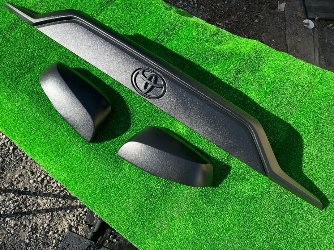 rav4(50系)純正リアガーニッシュ・ドアミラーカバー ラプターライナー塗装