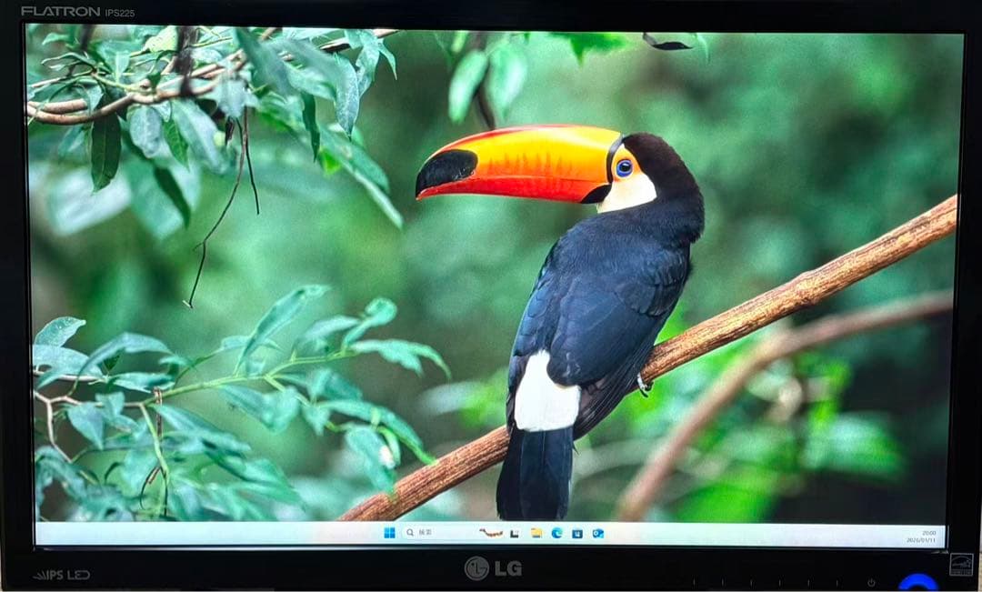 りょうた 品/X51 R2/i7/メ16/モニターセット