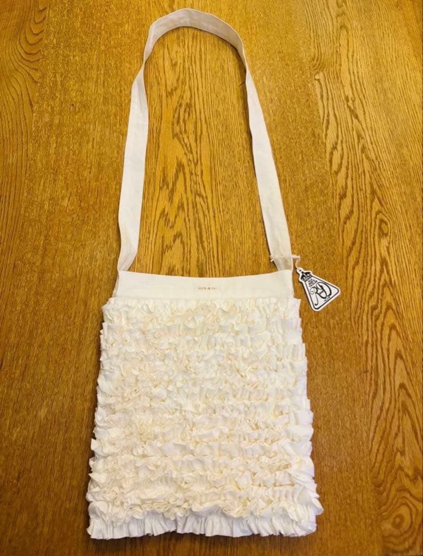 R&D.M.Co- オールドマンズ/コットンフリルショルダーバッグ 白