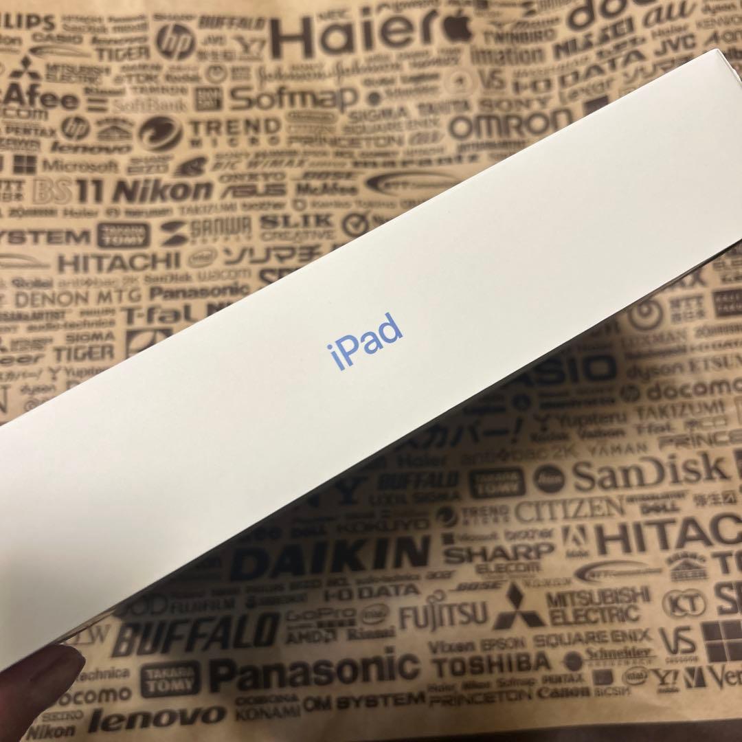 Apple iPad (A16) 128GB Wi-Fi 本体