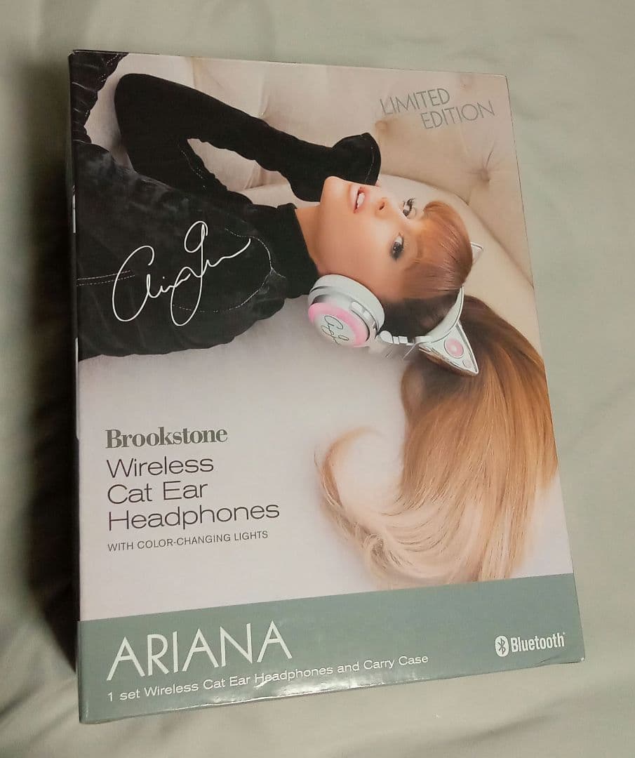 Brookstone猫耳ヘッドホン限定版アリアナ・グランデ ワイヤレスモデル