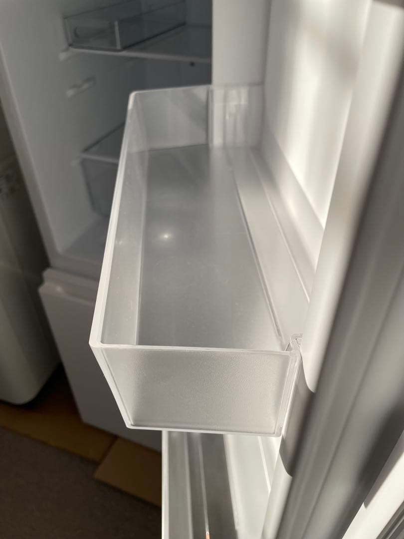 Panasonic 冷蔵庫 180Lホワイト　右開き単身 一人暮らし