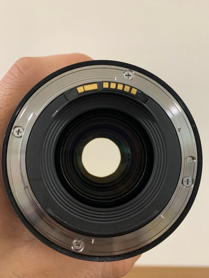 Canon EF16-35mm F4L IS USM レンズ