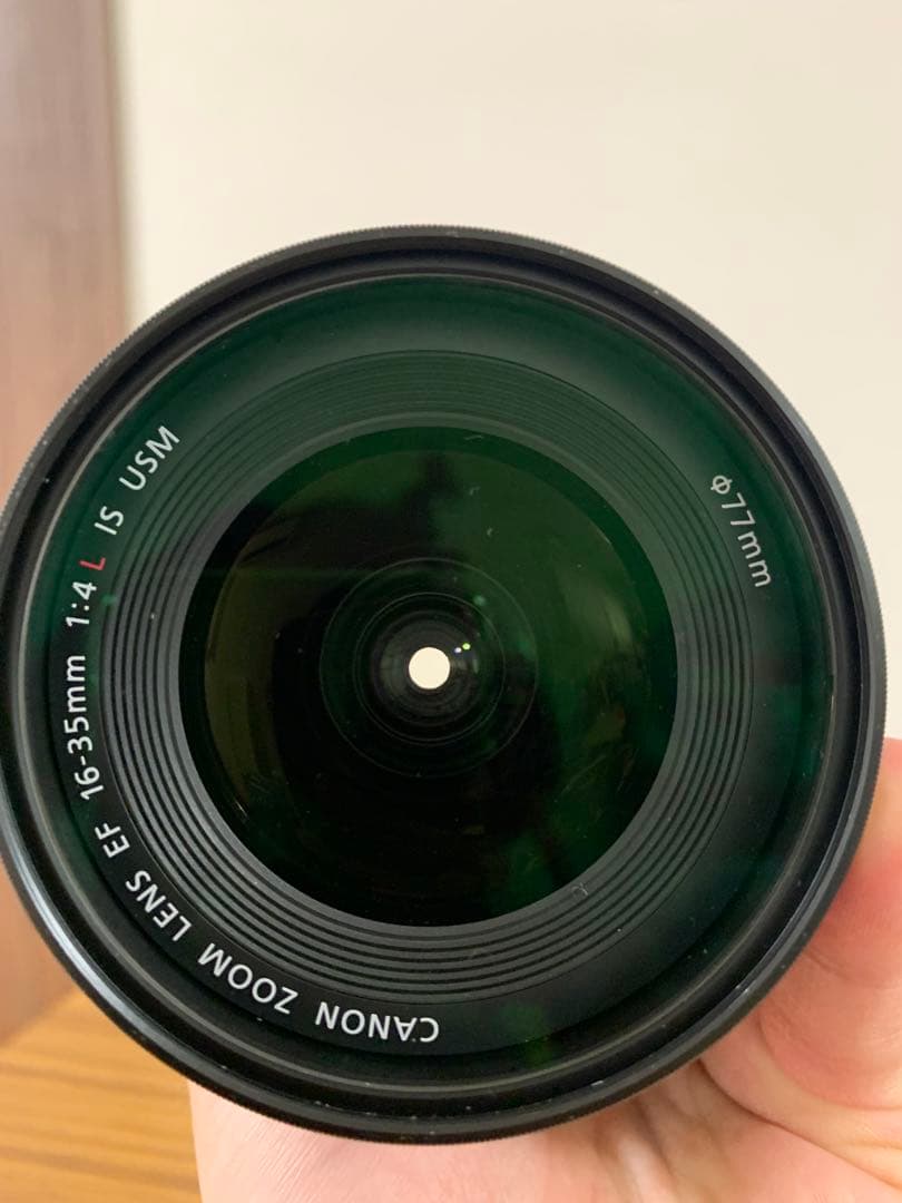 Canon EF16-35mm F4L IS USM レンズ