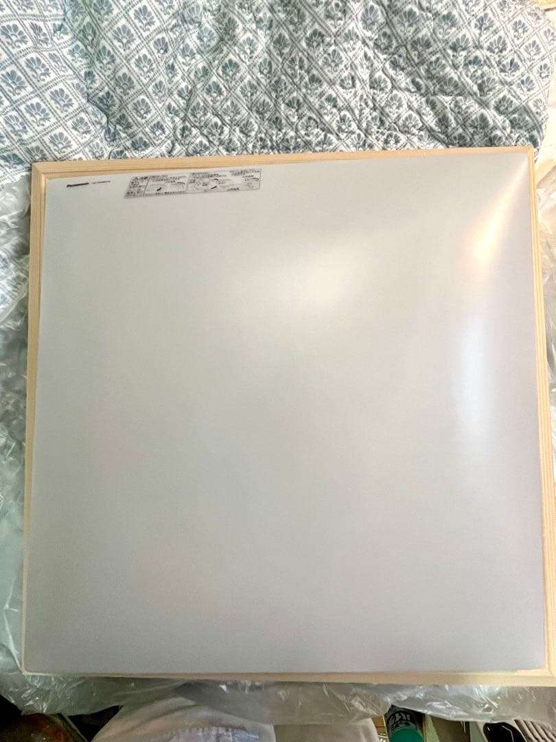 パナソニックPanasonic シーリングライト8畳　新品　HH-CF0857A