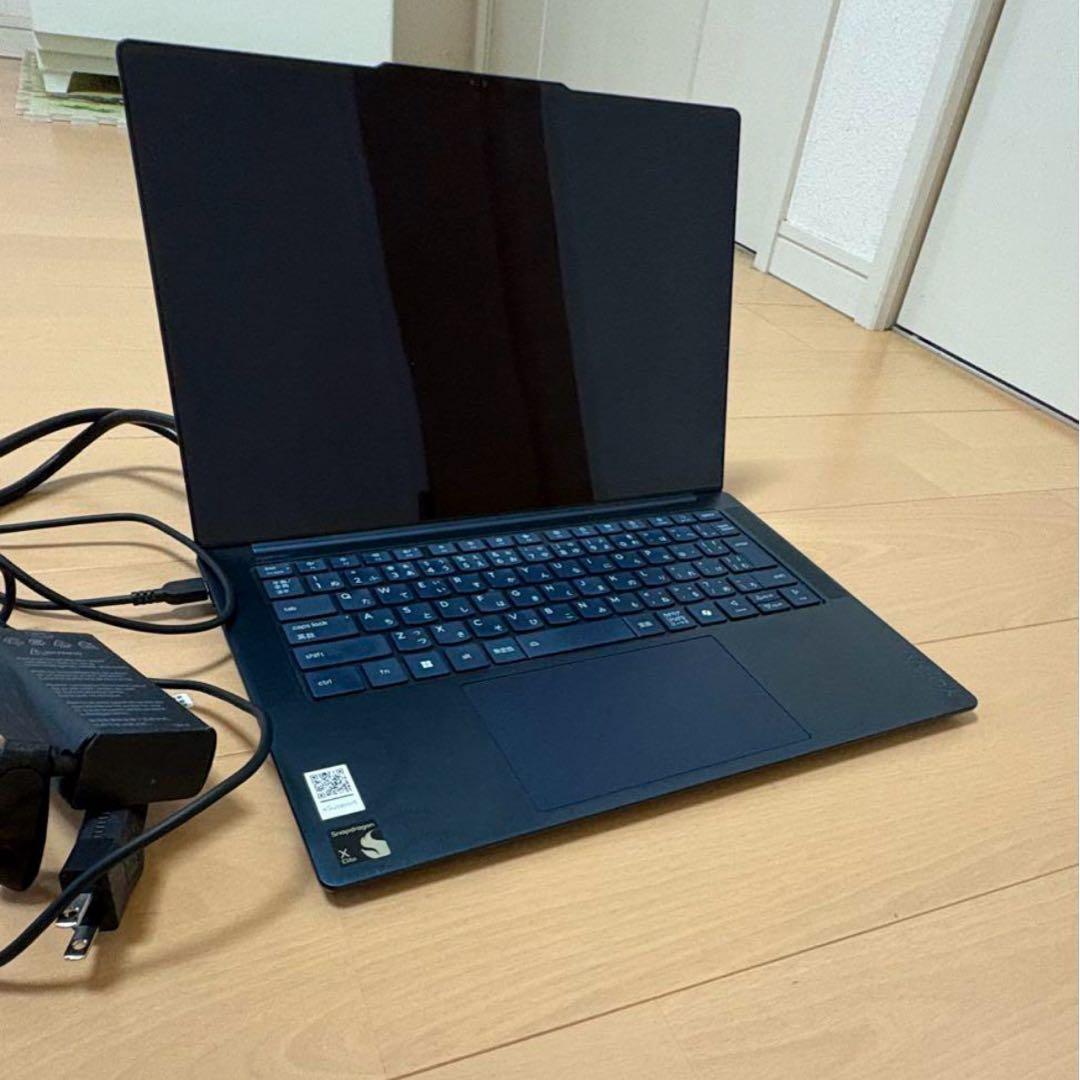 定価20万 Lenovo Yoga Slim 7i 14Q8x9 ブラック 美品