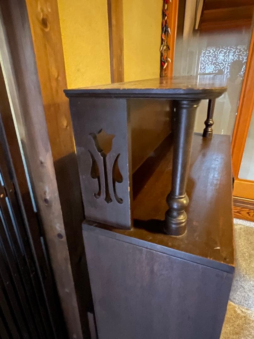 本棚　食器棚　本収納　昭和レトロ　アンティーク　ビンテージ　古民家　古民具