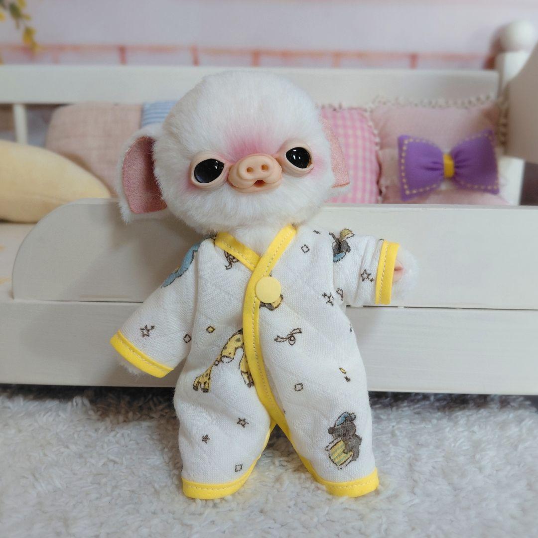 ミニブタちゃん　アートドール　ぬいぐるみ